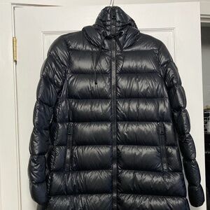 Moncler Hooded Mid Length jacket - Black